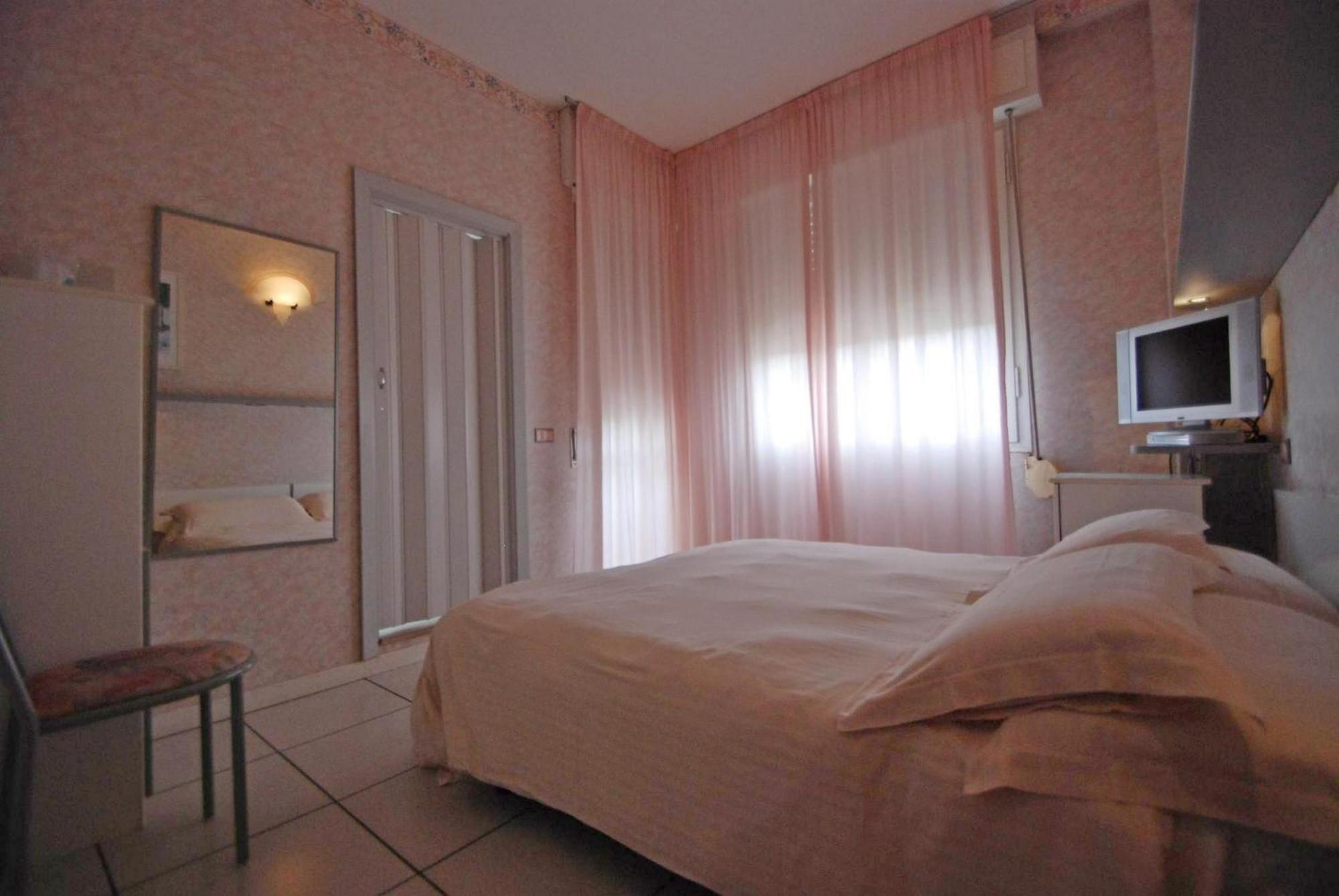 Marittima Rooms Milano Marittima Exterior foto
